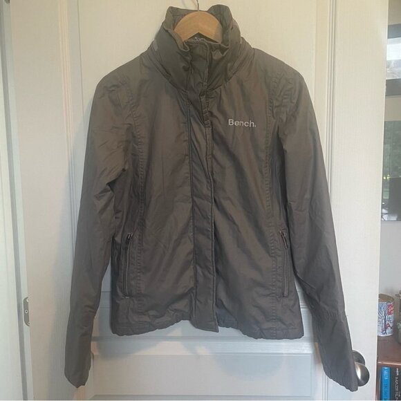 bench • Bomber Insulated BBQ Jacket - Picture 2 of 13